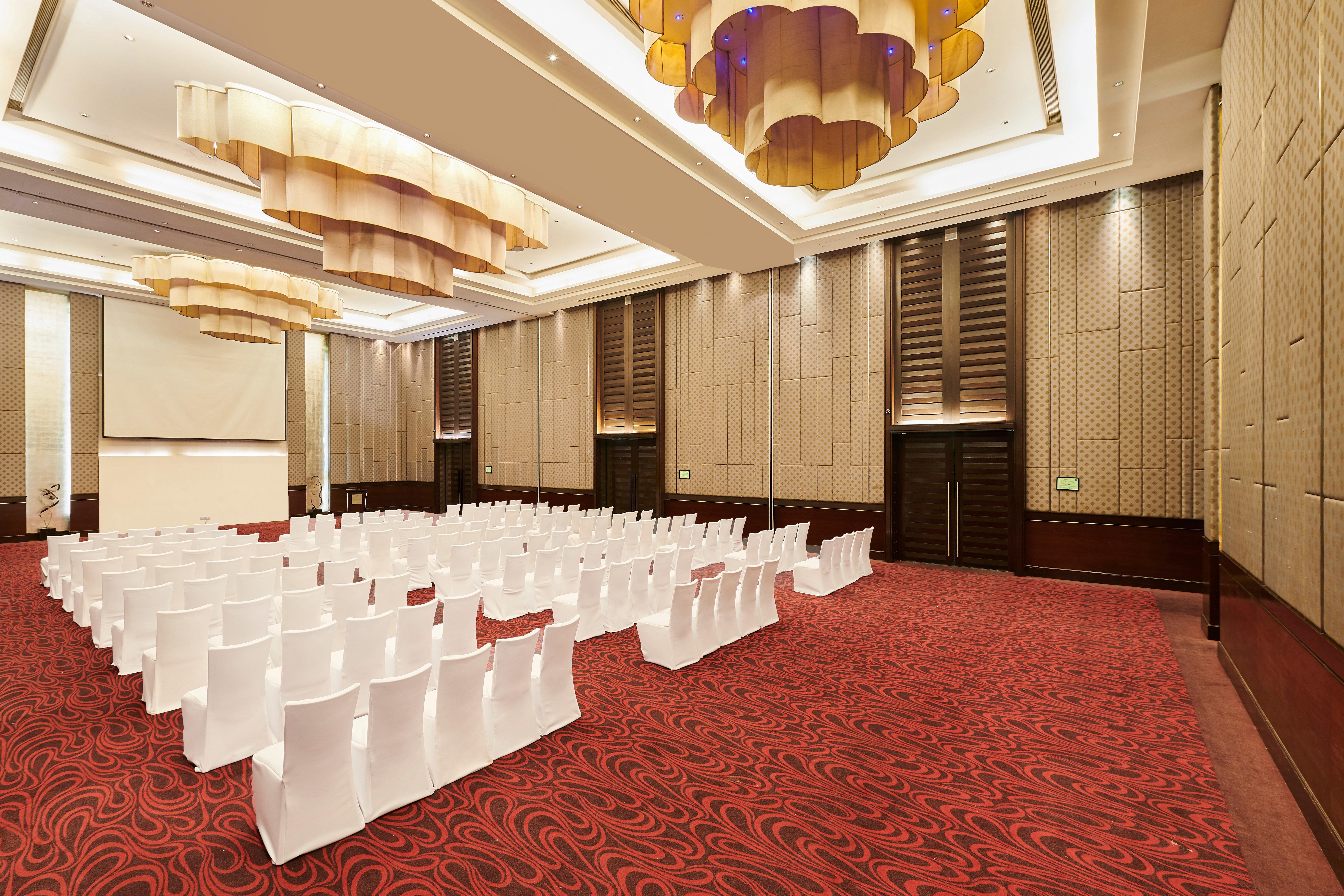 ホリデイ イン ムンバイ インターナショナル エアポート エクステリア 写真 The Grand Ballroom